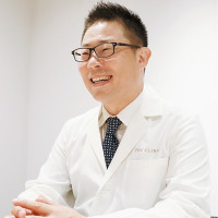 東京ひざ関節症クリニック 新宿院 岩本 柾澄 院長